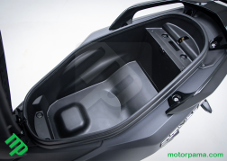 Kymco DINK R 125 Tunnel (11)